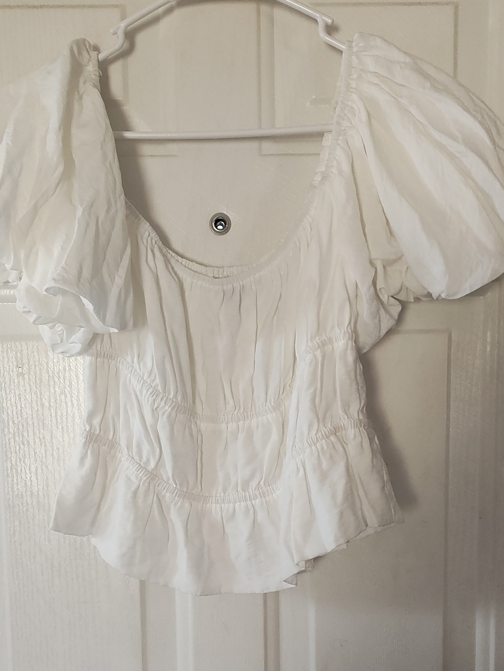 Cotton Candy White Puff-Sleeve Peplum Blouse